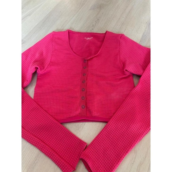 Women's‎ Out from under long sleeve size: XS/S - Picture 1 of 3